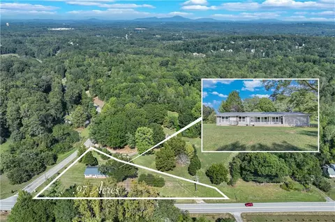 4276 Price Rd, Gainesville, GA 30506