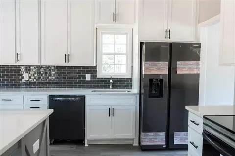 654 B Wilson Rd, Commerce, GA 30529 photo 12