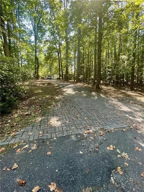 3246 Glen Wallace Dr, Cumming, GA 30040