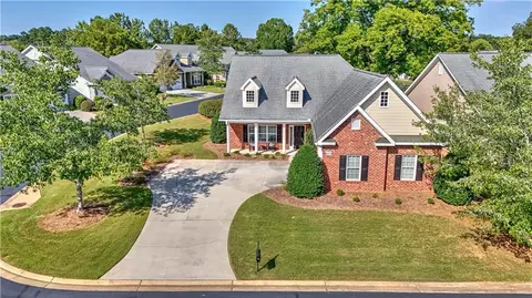111 Carriage Way Ln, Rome, GA 30161