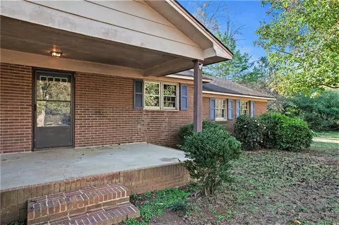 272 Chandler Silver Rd, Comer, GA 30629 photo 3