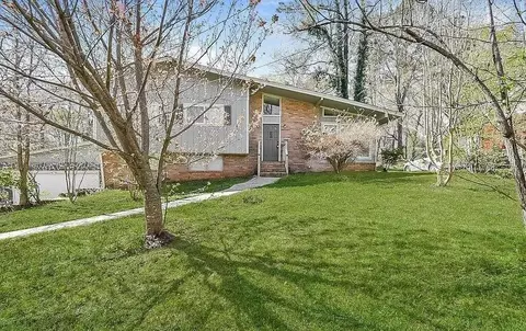 6266 Hillpine Dr, Douglasville, GA 30135