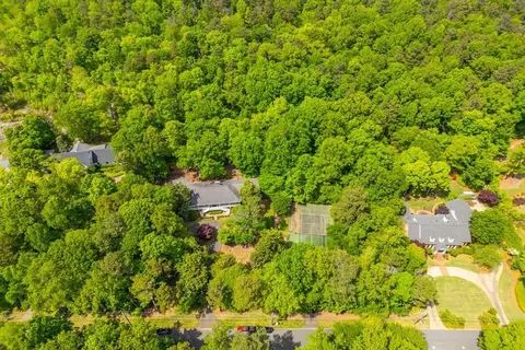 631 N Saint Marys Ln NW, Marietta, GA 30064