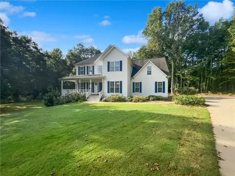 190 Roscommon Ct, Tyrone, GA 30290