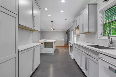 3435 Ashton Dr, Suwanee, GA 30024 photo 18