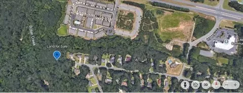 - Hardee Drive Nw, Kennesaw, GA 30152