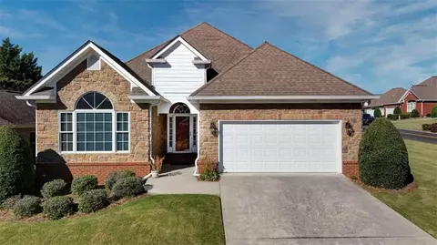 110 Lenox Rd, Calhoun, GA 30701