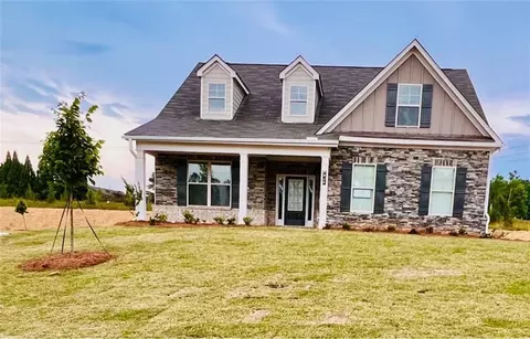 3940 Foxdale Ln, Cumming, GA 30028
