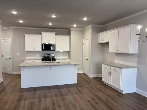 4100 Cavalier Way, Duluth, GA 30097 photo 4