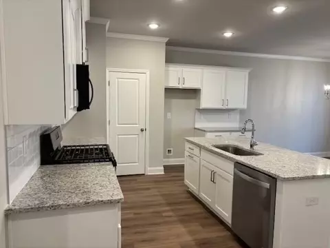 4100 Cavalier Way, Duluth, GA 30097 photo 2
