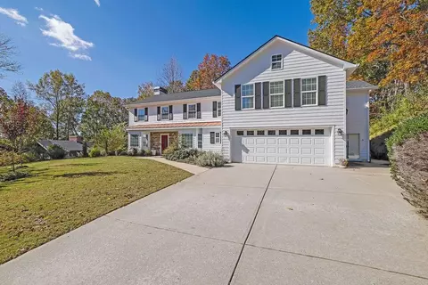 2524 Bridgewater Dr, Gainesville, GA 30506