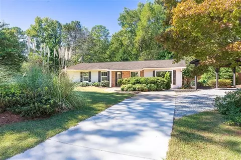 5247 27 Ln, Douglasville, GA 30135