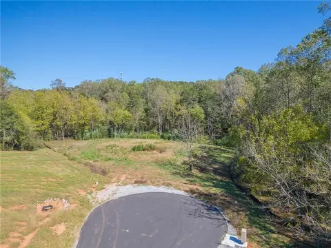 6475 Maddux Path Rd, Cumming, GA 30028