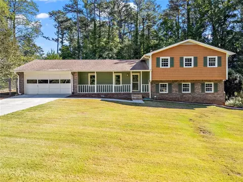 5064 Arbor Ln SW, Lilburn, GA 30047