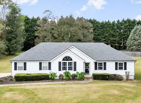 8185 Cleveland Ct, Cumming, GA 30028