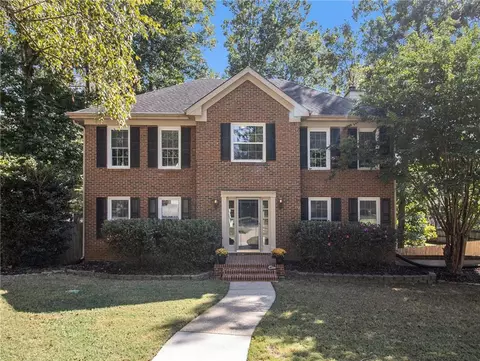 320 Shore Dr, Suwanee, GA 30024