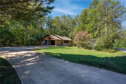 1137 Duncan Bridge Rd, Cornelia, GA 30531