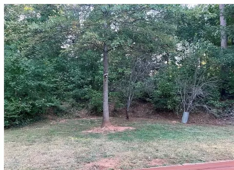 856 Beaver Run Rd, Stone Mountain, GA 30083