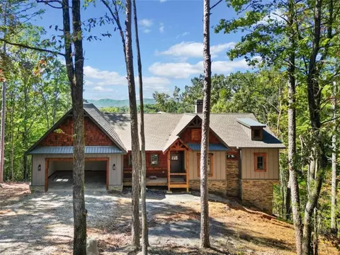 64 Hickory Trl, Ellijay, GA 30540