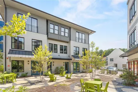 1263 Mado Loop, Chattahoochee Hills, GA 30268