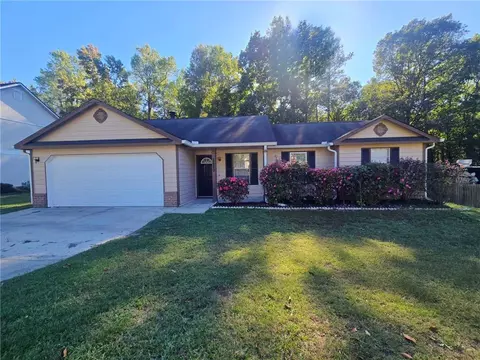 2680 Ashley Downs Ln, Atlanta, GA 30349