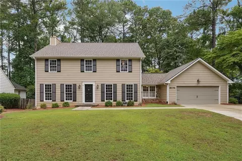 9175 Bluejack Ln, Roswell, GA 30076