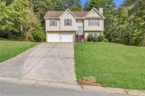28 Oak Grove Ln, Adairsville, GA 30103