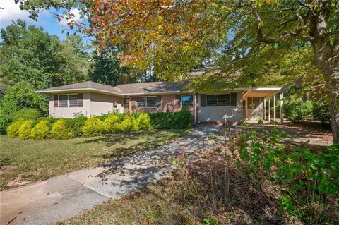 2355 Rugby Ln, Atlanta, GA 30337