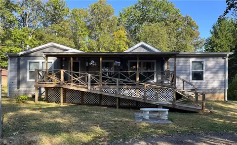 1013 Rainey Rd, Temple, GA 30179