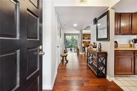 82 Goldrush Cir, Atlanta, GA 30328