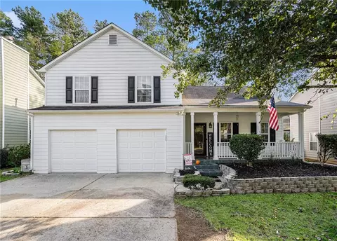 2689 Lake Park Bnd, Acworth, GA 30101