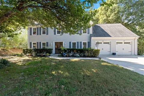 2116 Lake Ridge Ter, Lawrenceville, GA 30043