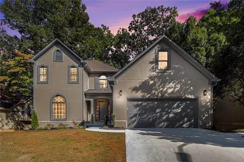 217 Tennis Court Ln NW, Kennesaw, GA 30144