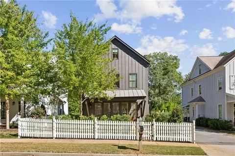 2769 Mathews St SE, Smyrna, GA 30080