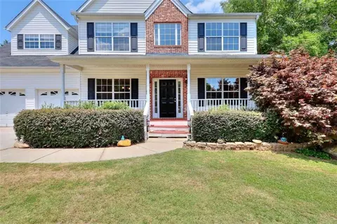 1222 Mystic Dr, Loganville, GA 30052