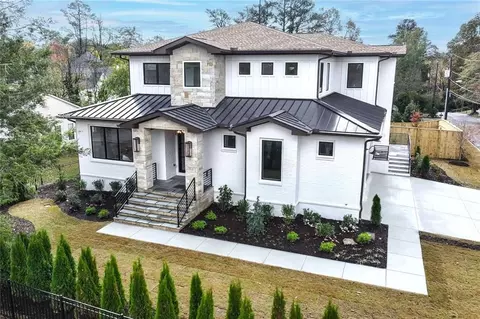 1413 Windsor Pkwy NE, Atlanta, GA 30319