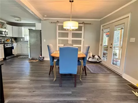 206 Pecan Dr, Canton, GA 30114