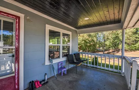 4039 Sutton Rd, Gainesville, GA 30506 photo 5