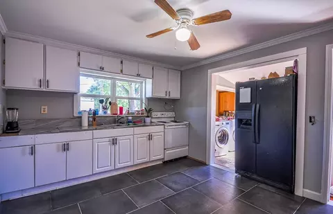 4039 Sutton Rd, Gainesville, GA 30506 photo 9
