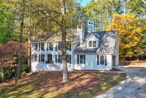 5663 Bloomingdale Ct, Peachtree Corners, GA 30092