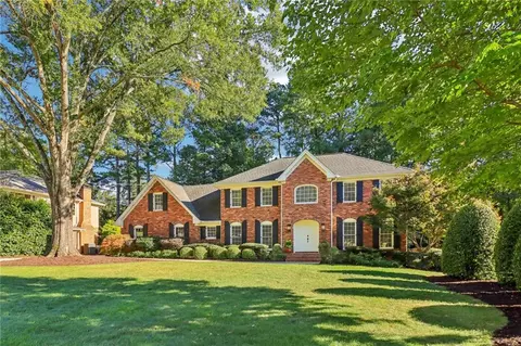 1228 Redfield Rdg, Dunwoody, GA 30338