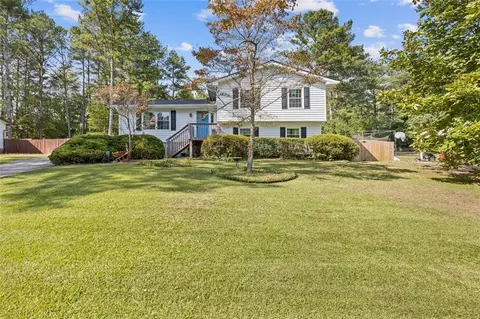 171 Park Place Dr, Lawrenceville, GA 30046