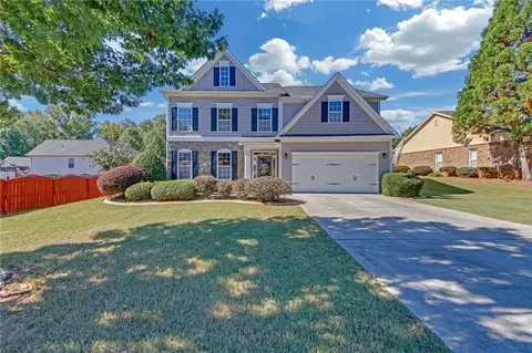 615 Golden Meadow Dr, Mcdonough, GA 30252
