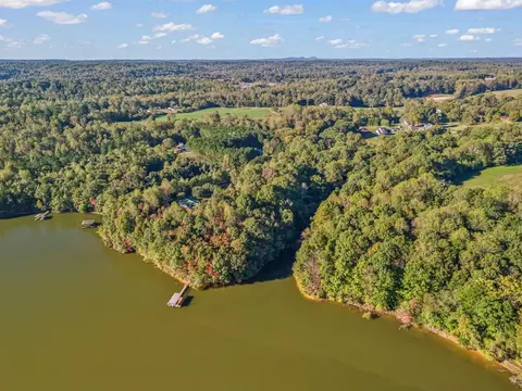 4947 Letha Dr, Gainesville, GA 30506