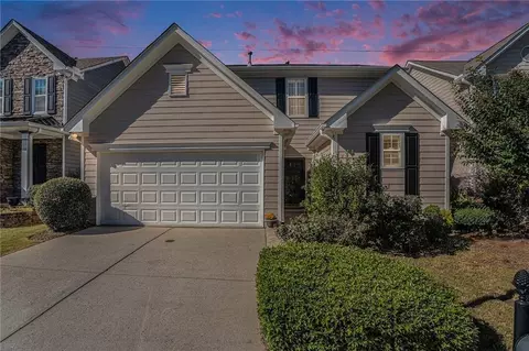 2934 Winterhaven Ct, Dunwoody, GA 30360