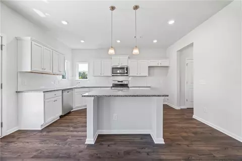 134 Quail Forest Cir, Toccoa, GA 30577 photo 5