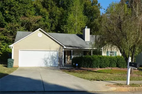100 Wynfield Dr, Covington, GA 30016