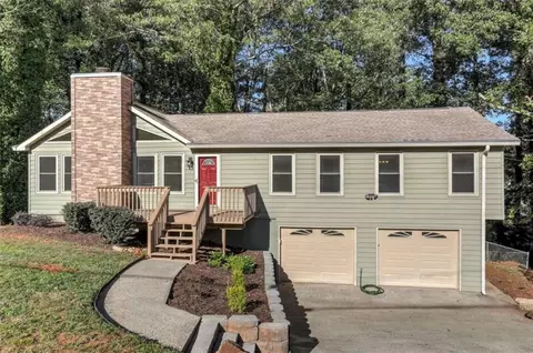 217 Deerchase Dr, Woodstock, GA 30188
