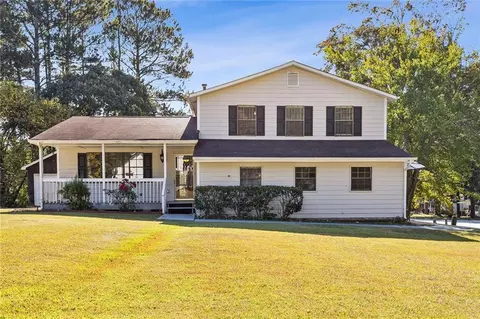 75 Lundy Ln, Jonesboro, GA 30238