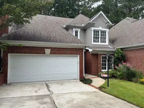 205 Crossing Valley Ln, Atlanta, GA 30339